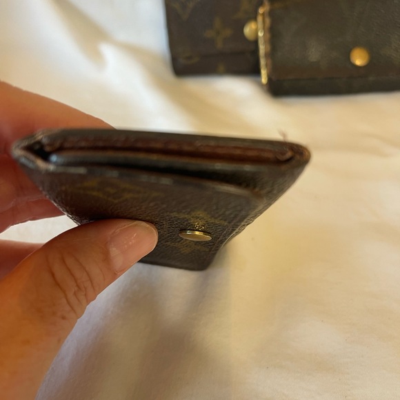 PROJECT BUNDLE of 3 Louis Vuitton Brown Monogram Key cases - Picture 4 of 15